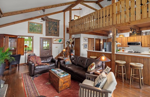 Wolf Laurel House | 4Bed/4Bath Mountain Retreat in Wolf Laurel CC with 60-mile views.