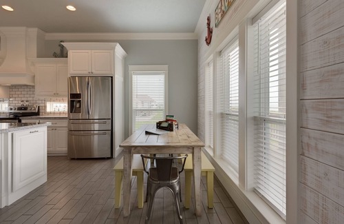 Crystal Beach House | 4BR Beach Retreat | Tiki Bar, Ocean Views & Grill