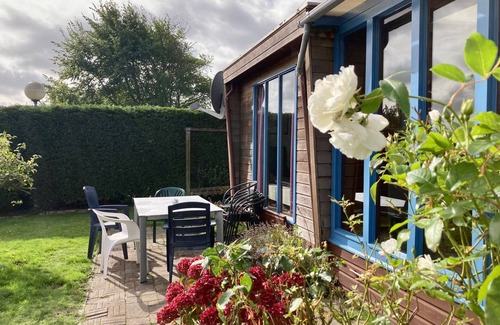 Anjum House | 4pers - House w Sauna, Winter garden & fishing pier in front of the Lauwersmeer