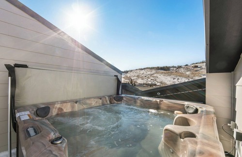 Silverthorne Villa | 4th Street Crossing #320d By Summit County Mountain Retreats