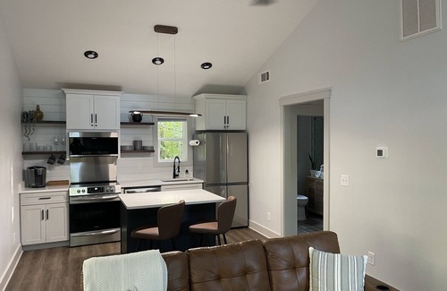 Sautee Nacoochee Cottage | 5.5mi to Helen - Couples Shower - Private Fire Pit