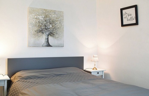 Caernarfon Cottage | 5 bedroom accommodation in Upper Llandwrog, Nr Caernarfon