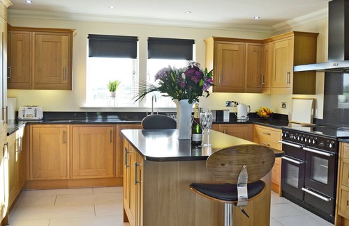 Kilmaurs Cottage | 5 bedroom accommodation in Kilmaurs, near Kilmarnock