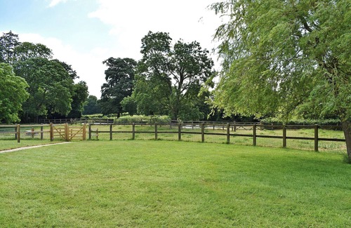 Pulham Cottage | 5 bedroom accommodation in Glanvilles Wootton, near Sherborne