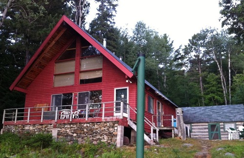 Aylen Lake Ski Chalet | 5 Bedroom Chalet on Aylen Lake