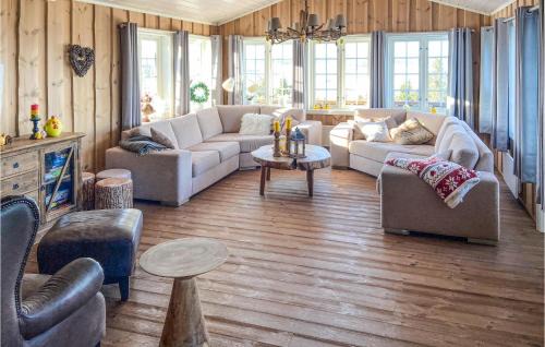 Oyer House | 5 Bedroom Gorgeous Home In Sjusjøen