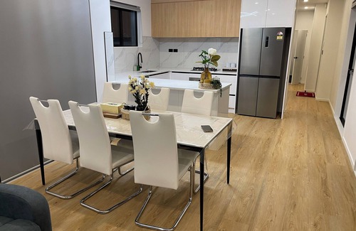 Mangere House | 5 bedroom house at the heart of Auckland airport