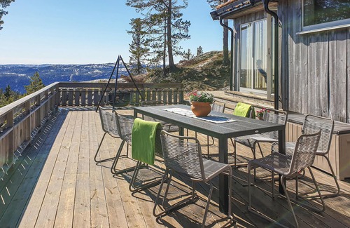 Øvre Ramse House | 5 bedroom lovely home in Dølemo