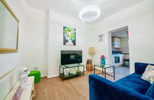 Camden Town Apartment | 5 Bedroom Premium Apartment Central London