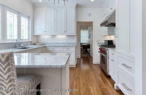 Palm Beach Apartment | 5 Bedroom Single family 435374 by Houzlet
