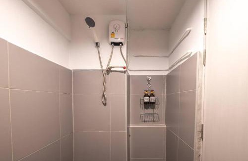 Rama 9 Apartment | 5-BR with 6mins walk to MRT Rama 9