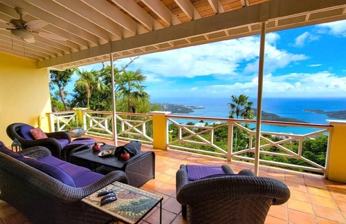 Estate Elizabeth Villa | 5 Ensuite Bedrooms with Saltwater Pool and Stunning Views on Lush Tropical Grounds