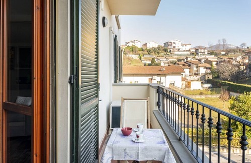 Paratico House | 5' from Lake Iseo, Your Oasis of Peace