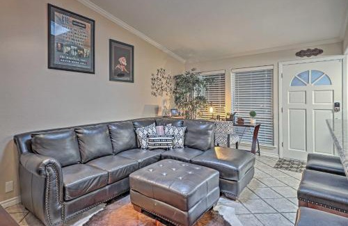 Brentwood Apartment | 5 Mi to Dtwn Austin Gem with Pool, Pets Welcome