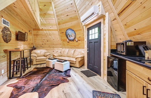 Mammoth Cave Apartment | 5 Mi to Mammoth Cave NP: Teepee Studio Escape