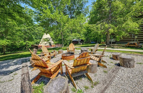 Mammoth Cave Apartment | 5 Mi to Mammoth Cave NP: Teepee Studio Escape