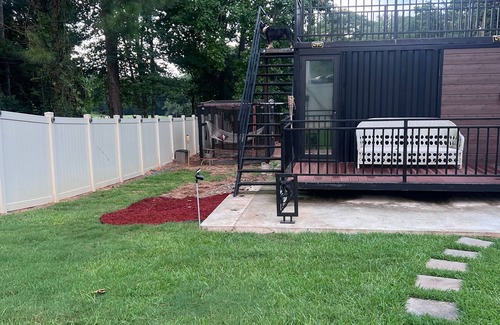 Lithonia House | 5 Mi to Stone Mountain: Lithonia Getaway