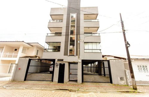 Itacolomi Apartment | 5 min a pé da Praia das Palmeiras, Piçarras QM4580