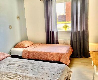 Billund Apartment | 5 min walk to LEGO house - studio room with private bathroom n4