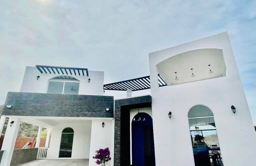 Bahia Kino Villa | 5 Minute Walk to the Beach
