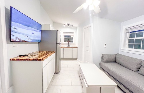 Cedar Point Apartment | 5 minutes from the beach! Water access with kayaks and launch from house!