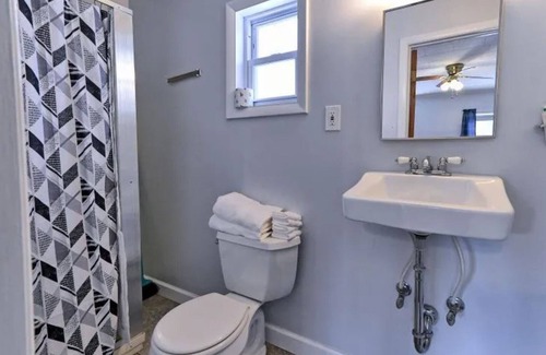 Oak Hill House | 5 minutes from Zoom Flume and 20 minutes from the Ski Resorts