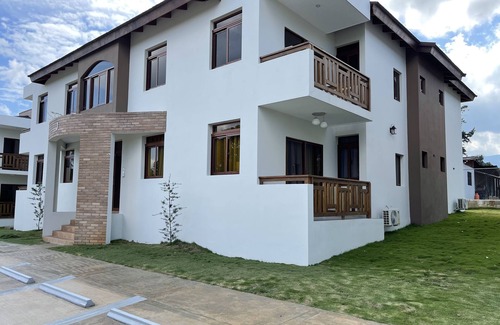 Jarabacoa Apartment | 5 Minutes to Jarabacoa Center! Cozy and fancy decor apartment