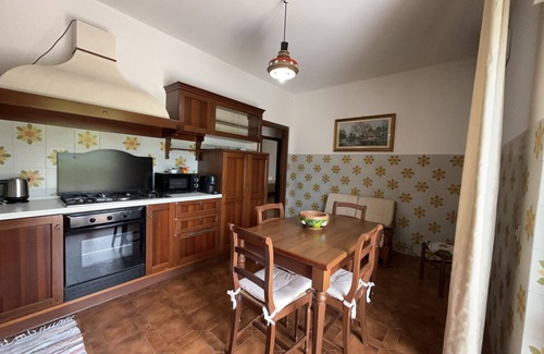 Badolato Marina House | 5 Minutes' Walk from the Beach, with Two Bedrooms
