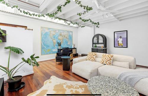 North Fremantle House | 5 North Freo 2br Supercool Pad & Parking