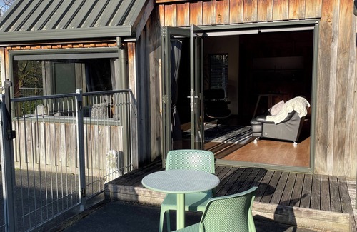 Dannevirke Apartment | 5 Peaks Dannevirke Peaceful Guest Suite