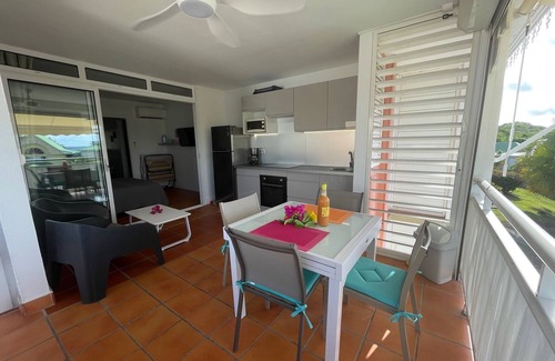 Anse des Rochers Apartment | 5-person apartment Anse des Rochers near beach and sea view