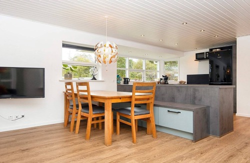 Farvang House | 5 person holiday home in Fårvang-By Traum
