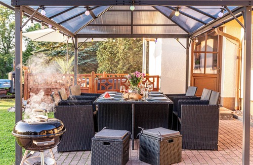 Krakow am See House | 5-Star Holiday Home with Sauna & Whirlpool. Perfect for the Whole Family.