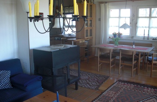 Dumsevitz House | 5-star thatched roof house, very cozy and comfortably furnished