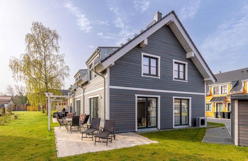 Fuhlendorf House | 5-star vacation apartment Ostseenest am Bodden