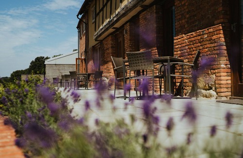 Benenden Cottage | 5 Weaver's Cottage - a sumptuous cottage for two