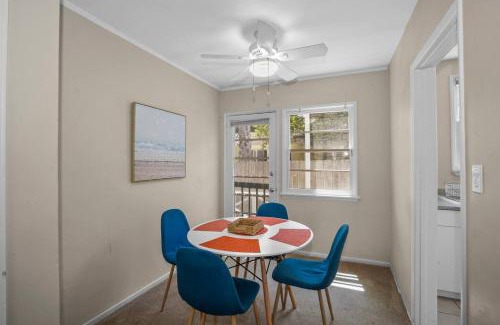 Pacific Beach Apartment | 500 ft to Ocean Relaxing stay Parking WiFi 840