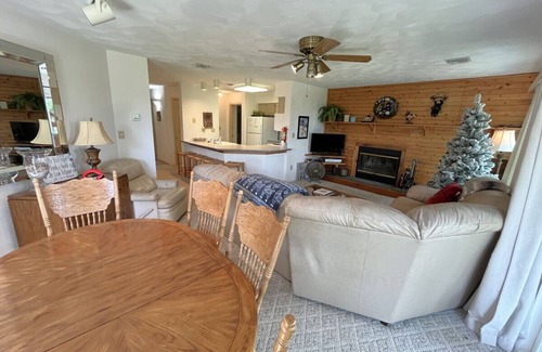 Hidden Valley Apartment | 5313 Summit Drive, Somerset