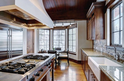 Vail Ski Chalet | 5BR Chalet | Private Elevator + Ski-in/Ski-out