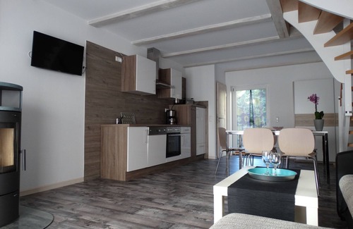 Barkhagen House | 5km from Plau am See Holiday home half on a vacation farm with ponies