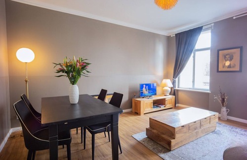 Altlindenau Apartment | 6-7 PERSONS | 95 m2 | 3 ROOMS