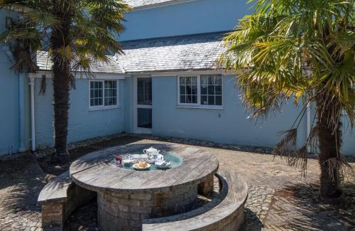 Ladock House | 6 bed property in Truro TRETM