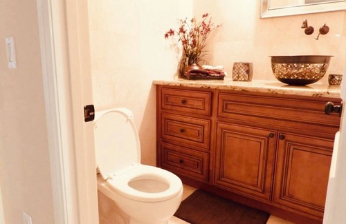 Claremont Other | 6-bedroom castle in enchanting Claremont fitness room, Pool, Hot tub, Tennis