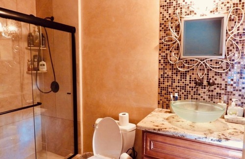 Claremont Other | 6-bedroom castle in enchanting Claremont fitness room, Pool, Hot tub, Tennis