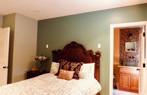 Claremont Other | 6-bedroom castle in enchanting Claremont fitness room, Pool, Hot tub, Tennis