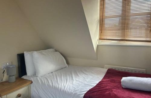 Colchester House | 6 Bedroom House in Colchester