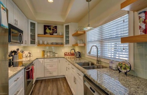 Downtown Historic District House | 6 BR/4BA (2 X 3/2 Apartments) in Historic St. Aug.