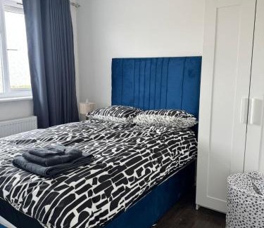 Hemel Hempstead House | 6 Coleridge Crescent