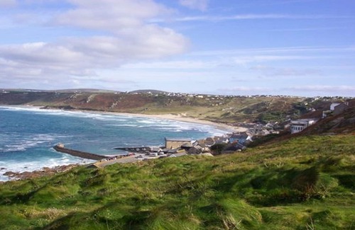 Sennen Cove Cottage | 6 Harbour Mews Sleeps 6 (3 Bedrooms)