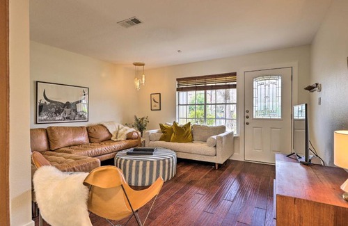 Austin House | 6 Mi to Dtwn Austin Home with Screened Porch and Yard